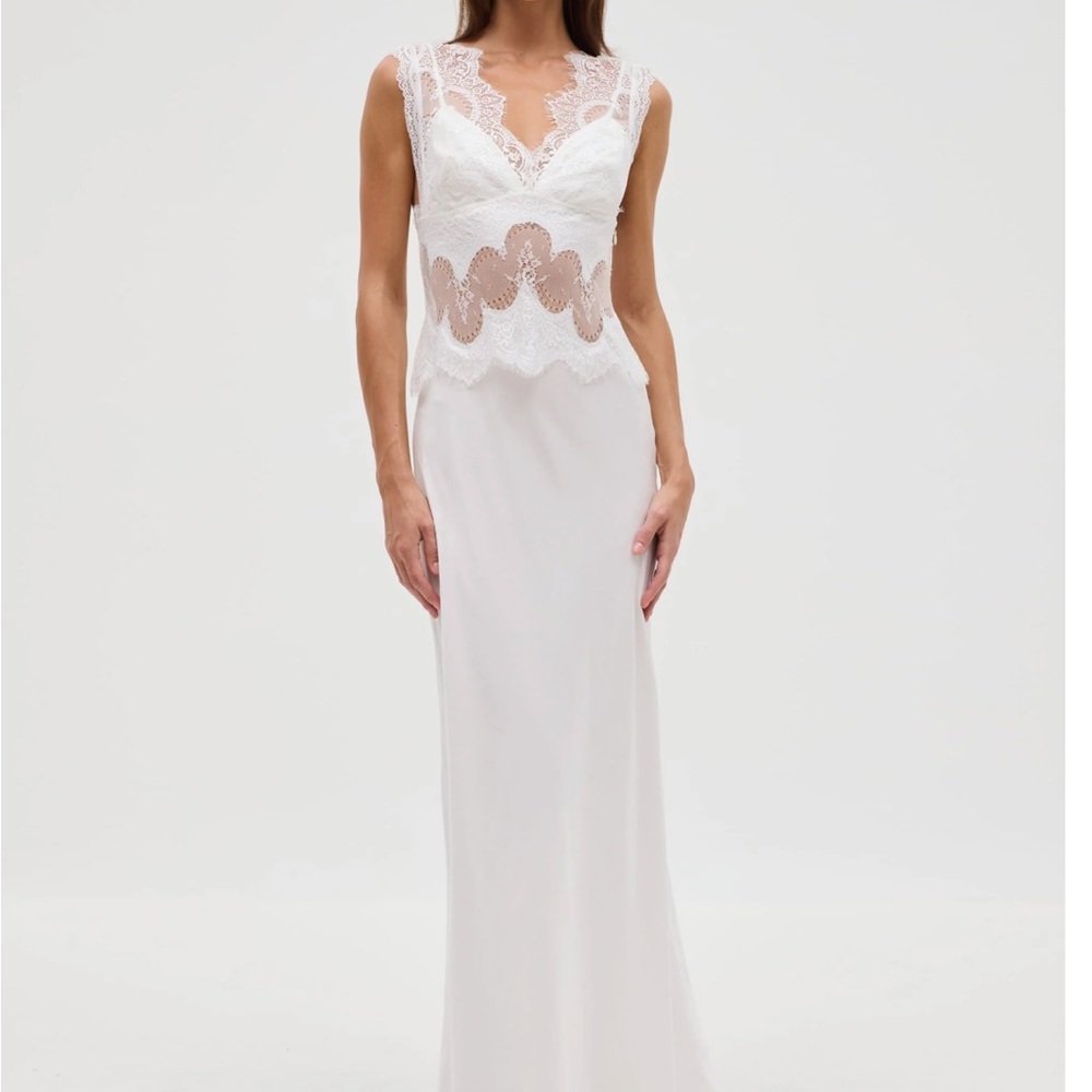 White Third Form Lace Dress